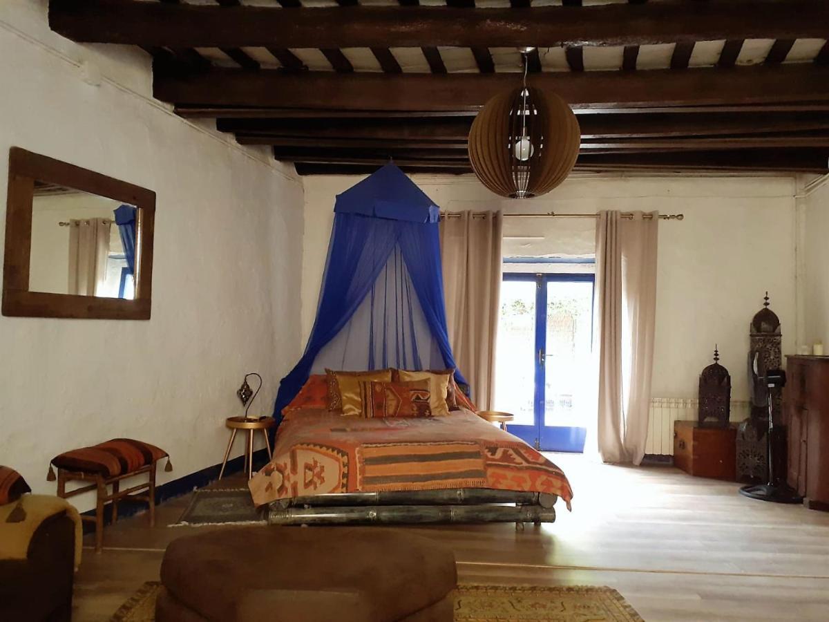 Little Vine Bed & Breakfast Sant Pere De Ribes Exterior foto