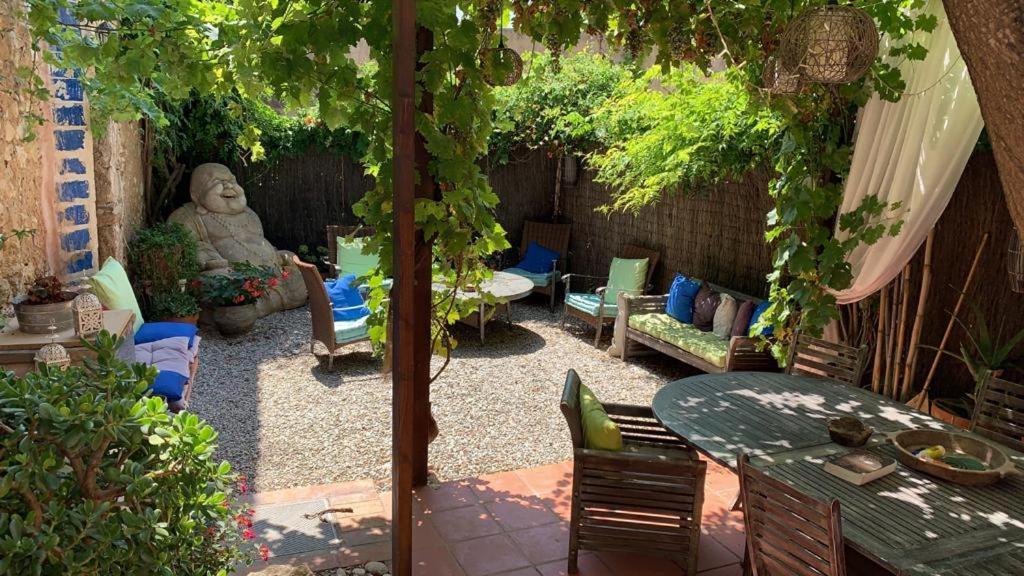 Little Vine Bed & Breakfast Sant Pere De Ribes Exterior foto