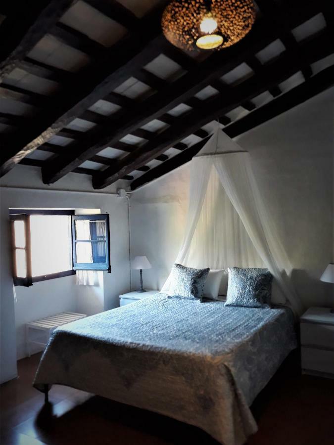 Little Vine Bed & Breakfast Sant Pere De Ribes Exterior foto