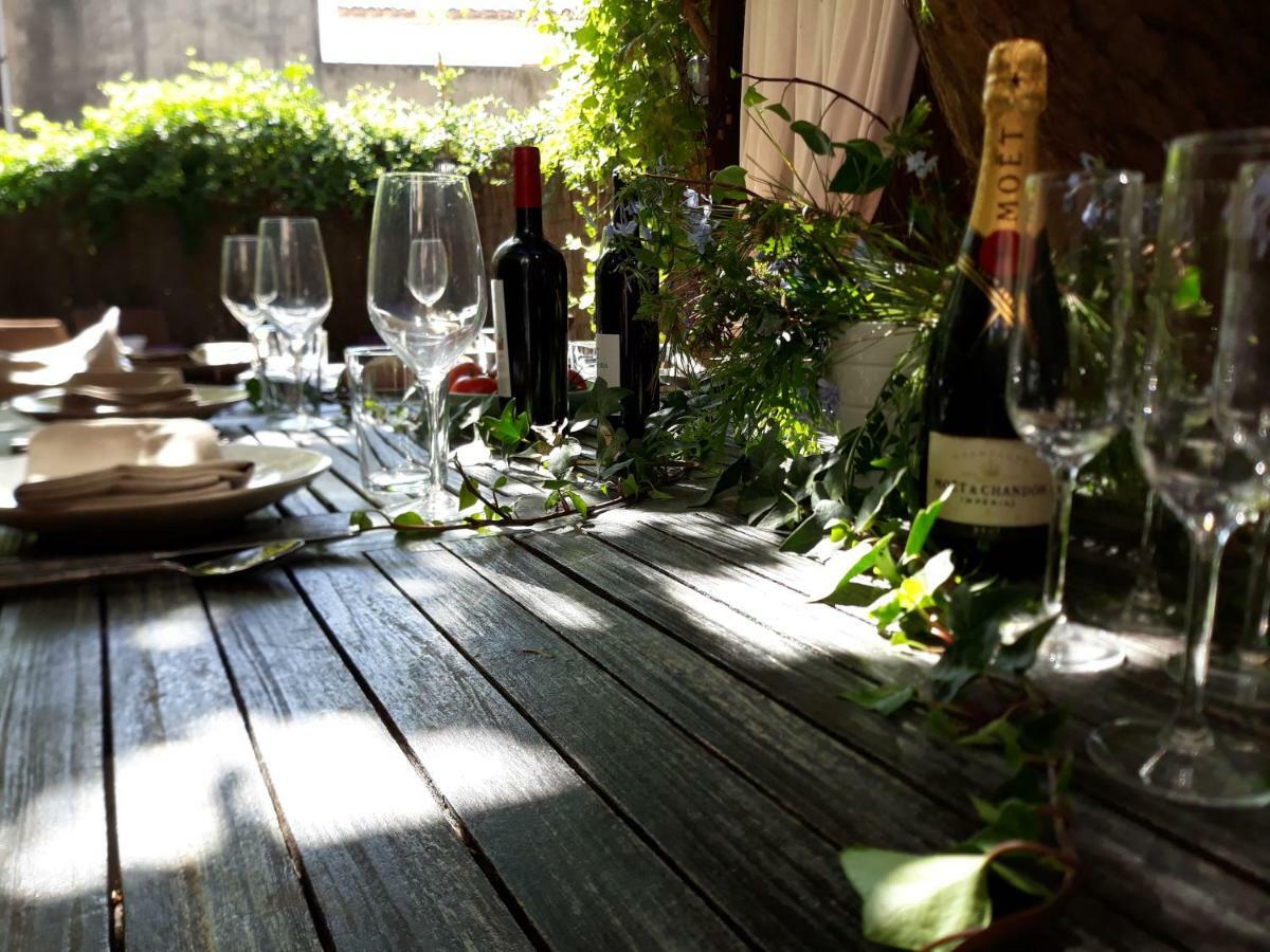 Little Vine Bed & Breakfast Sant Pere De Ribes Exterior foto